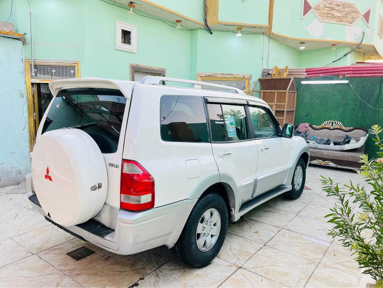 السلام عليكم للبيع باجيرو مديل 2005 
لون ابيض مكينة وكير بلاد كفالة حدادة تخم تاير ويل كب جديد كهـربائيات شغالة  رقم مثنى مشروع وطني تحويل مباشر كفالة من الكص والنقل والضربة سيارة جاهزة العنوان البصرة الزبير السعر 72 قفل 
*********** الزبير, البصرة
