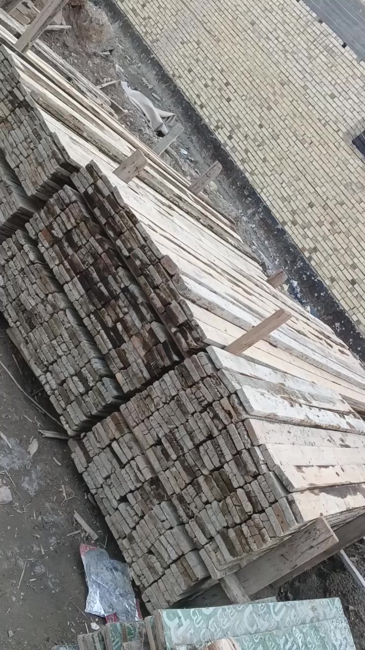 قالب خشب للبيع 11مكعب ونص نضيف العنوان بابل زائد بايات درج ***********
