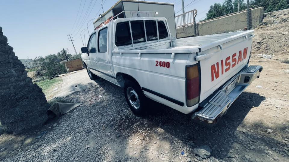نيسان 94 سياره (السعر26)جاهزه كير مكينه توني مسويها شرط ترايكً الرياض تخم تاير باتري بلكات كرهبايات سلف كابريته سلف جديد بطاين دوشمه كله جديد سياره جاهزه ماتصرف عليها الف رقم الماني بصره مداور ثاني يوم مالكها يمي  مكلف بل نشر الشراي يتصل ***********
الدوانيه الحمزه الشرقي (26)
