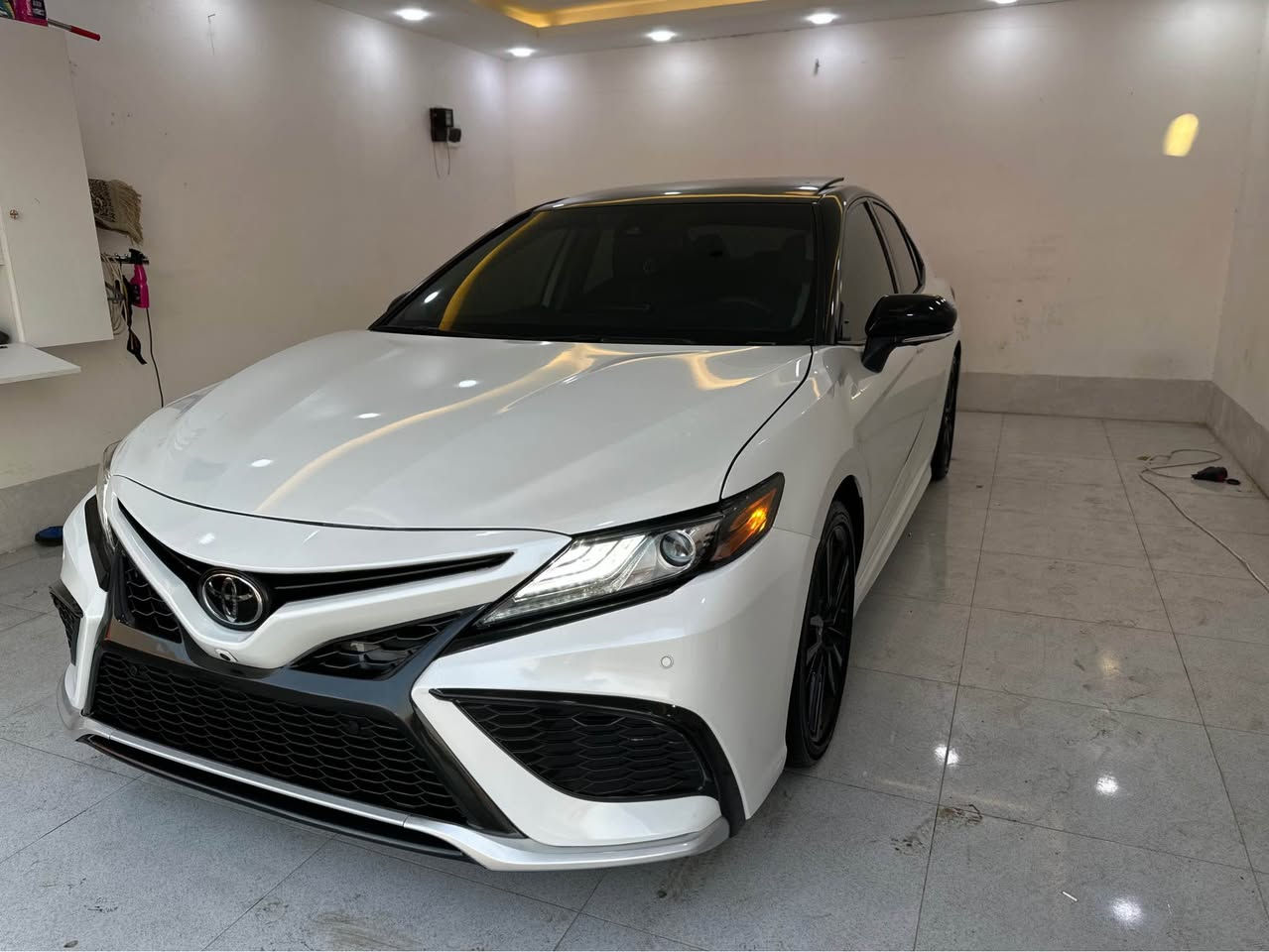 TOYOTA CAMRY XSE 2024
سە یارەکە بەس بۆنیت بۆیاخە بیناوگرتن بی ئیرباگ سەیارەکە فول مواسەفاتە ٥ کامیرا-داتاشۆ-رادار٣٦٠ -کوشن سارد گەرم -پانۆراما-هتد- تەنها ٢٧ مایل رۆشتوە گیرو مەکینە کارەبای بەشەرت -نرخ ٢٦٣$ شتیک مە جال
***********
*********** رانية, السليمانية
