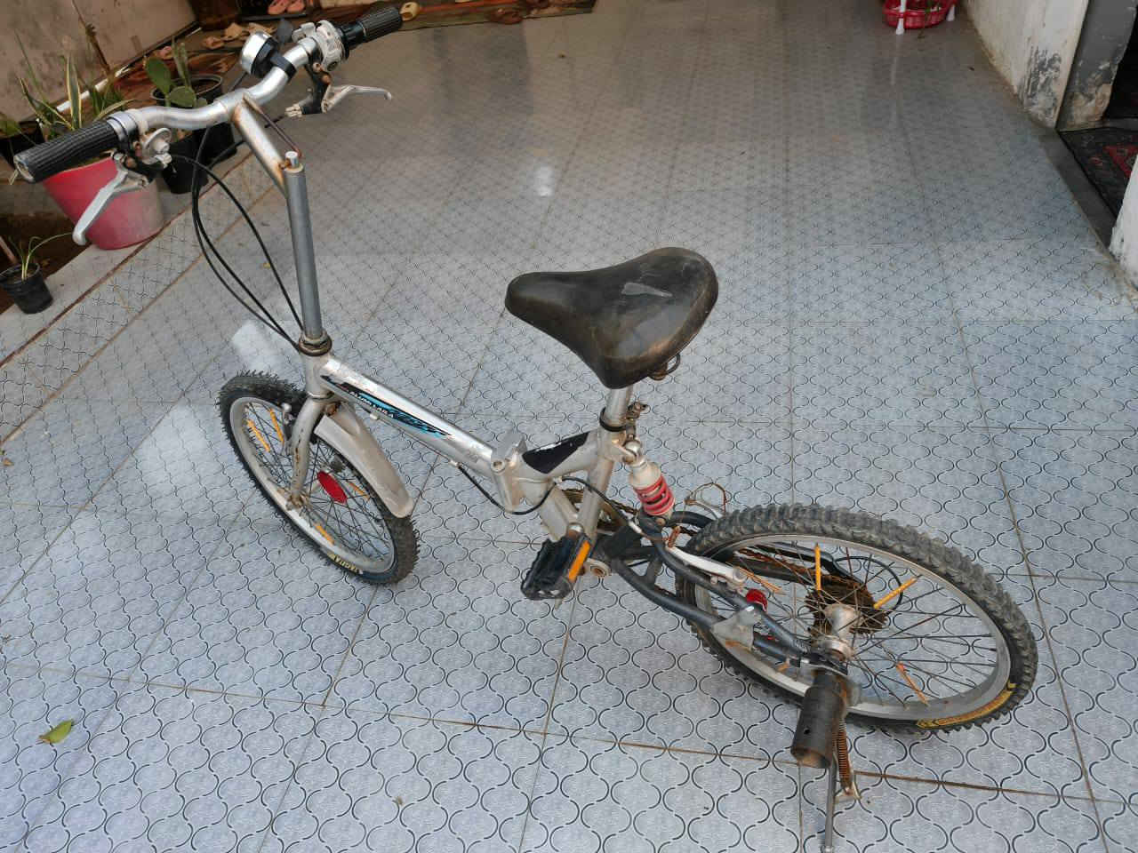 السلام عليكم
متاح بايسكل باله 
بابل مركز حي الأمام علي 
***********
