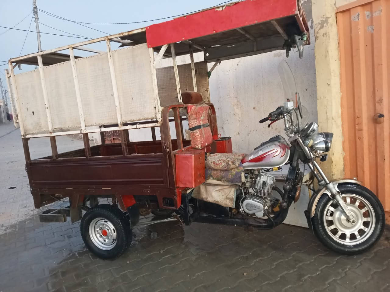 السلام عليكم ستوته البيع رقم وسنوية رقم اسود راعيه بشارع المعمل بنجف جان رقمه عندي وعطل جهازي وظاع مني مكفوله ماعده الشاصي بي خياس جوه الصفاحيات فقط مكفوله من اي شي محجر سماعات كهربيات سلف كله شغال تاخذه ستوته جاهزه مكاني بنجف ناحية الرظويه السعر واحد ومتين وبيه مجال قليل الاتصال على الرقم ***********
