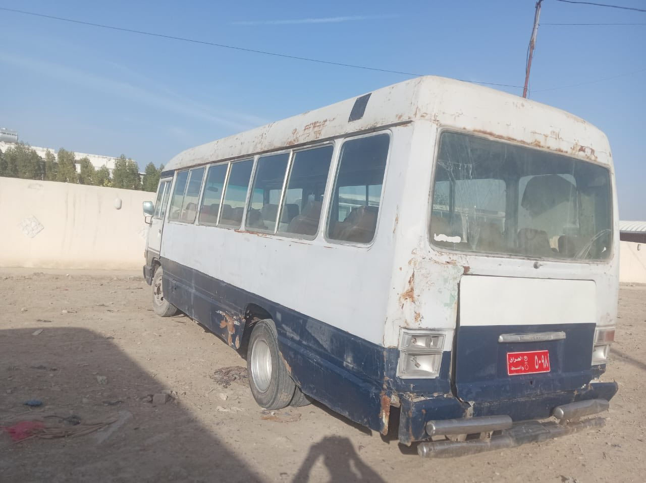 سلام عليكم كوستر للبيع 30 نفر مكينة اوكير بنكو كاز صاحبها موجود يسوي وكاله السيارة معروضه ب4 اوبيها مجال مكان السيارة بغداد المعامل  الشراي يتصل ***********مكلف بالنشر
