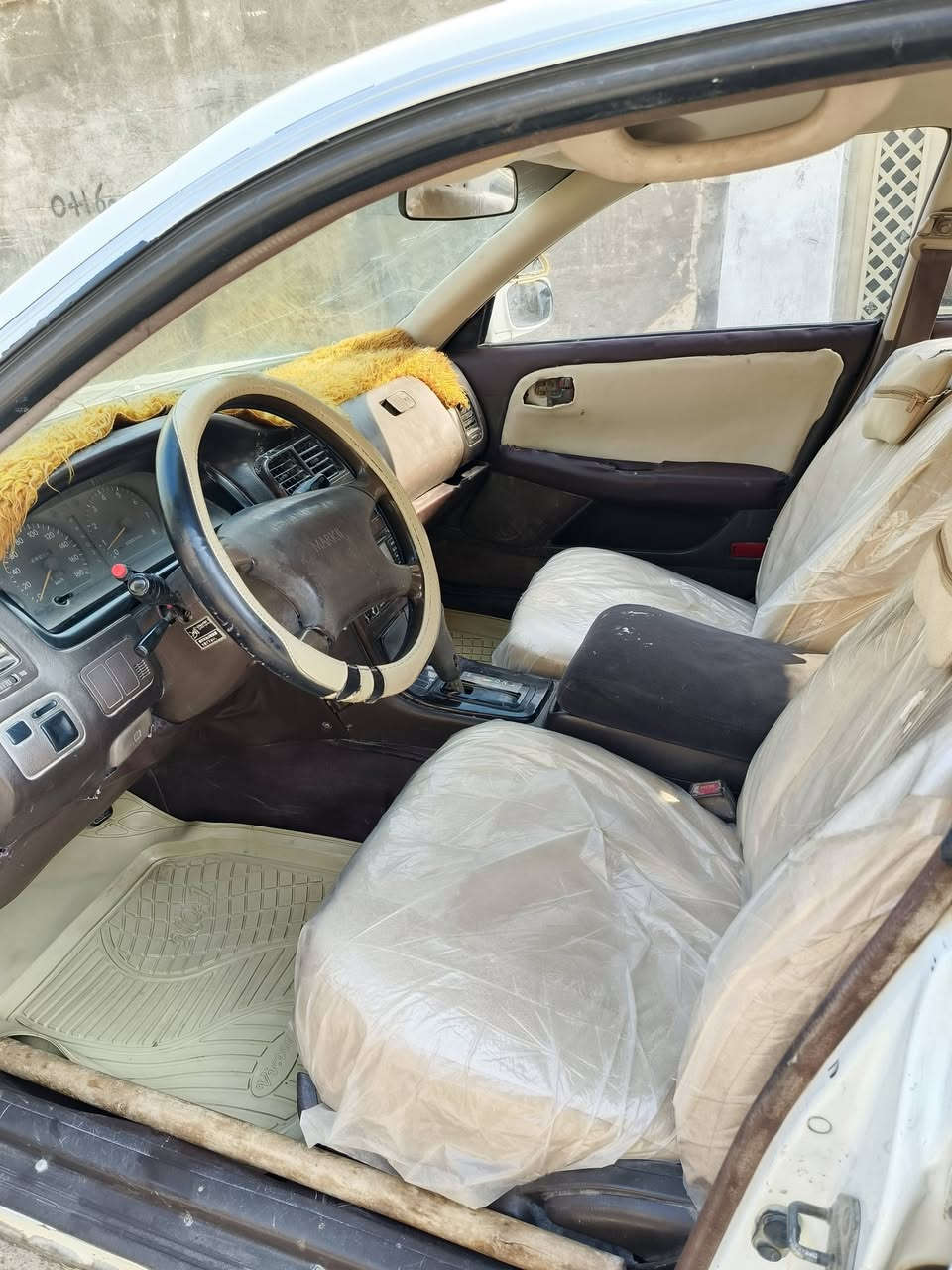 مارك للبيع
موديل1995 كير جديد محرك ونجي نضيف لا تبغير ولا تنقيص حدادية نص ونص بسمي ماكن السيارة فلوجه 
السعر 45 وبية مجال
***********
