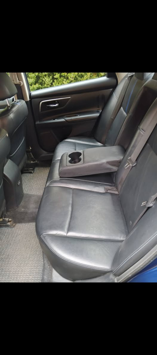 السلام عليكم 
نيسان التيما موديل 2018 SR
فول عدا السلايت 
محرك 2500 
ماشية 72 الف
مواصفات بصمة تشغيل وأبواب وصندوق وتشغيل عن بعد 
كشنات جلد وكهرب وتدفئة 
شفتات ستيرن 
مثبت سرعه 
مانع انزلاق 

صور الضرر بالمنشور بدون ايرباك بجم كبس


**إذا كنت صاحب هذا الإعلان وتريد حذفه لأي سبب، رجاءا أرسل رسالة إلى الدعم الفني**