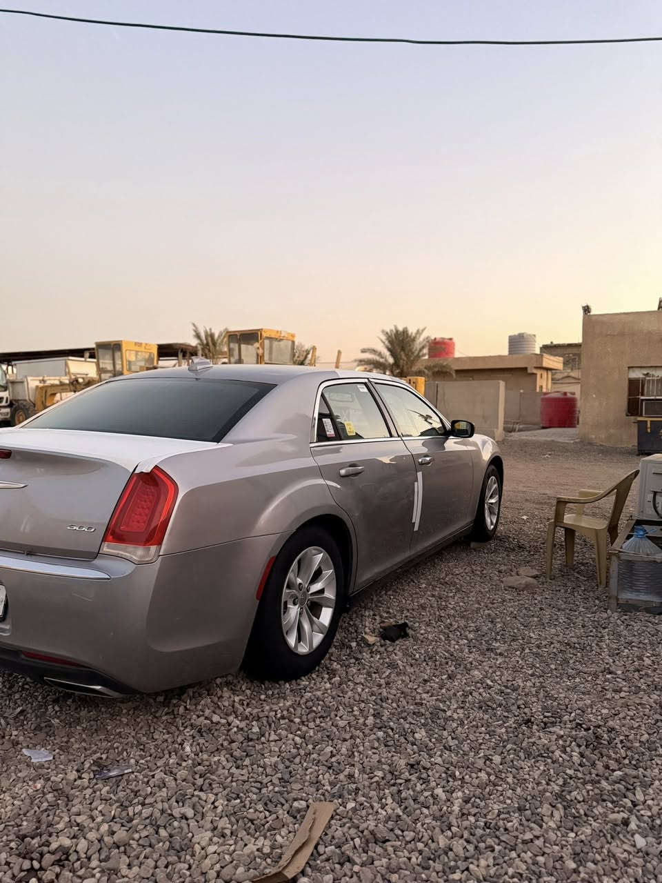 السلام عليكم اوباما 2017 ادوات كصه جنطه فول عده لفتحه مكينه ٣٦٠٠ متومه وكامله ارقام وسنويه لون سلفر سياره دخول جديد ما بيها نقص كير مكينه حداده تخم تاير تبريد تدفئه جاهزة للاخير غرفه جديده مكاني البصره رقمي ***********
