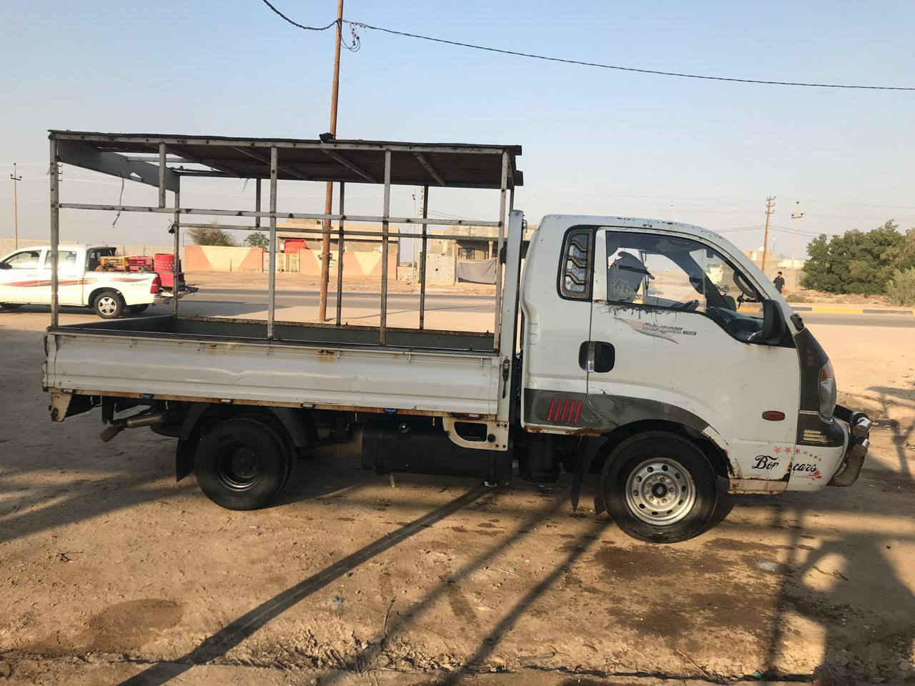 السلام عليكم سياره كيه مسكره 2011سياره جاهزة ماعده خياس بدوس مكينه سبلاين لاتبخر  ولاتنقص مكان البصره الدير سعره 80وبيه مجال قليل ***********
