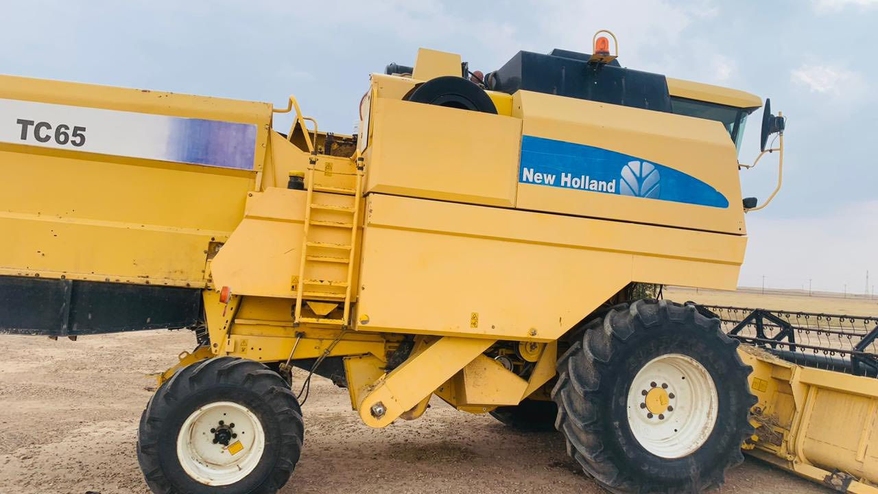 السلام عليكم  حاصده 5بلم هايدرو  دبل درام 2005  رقم اربيل  طبله 17 بلادي  مكفوله ب الشرط الاستفسار  ***********
