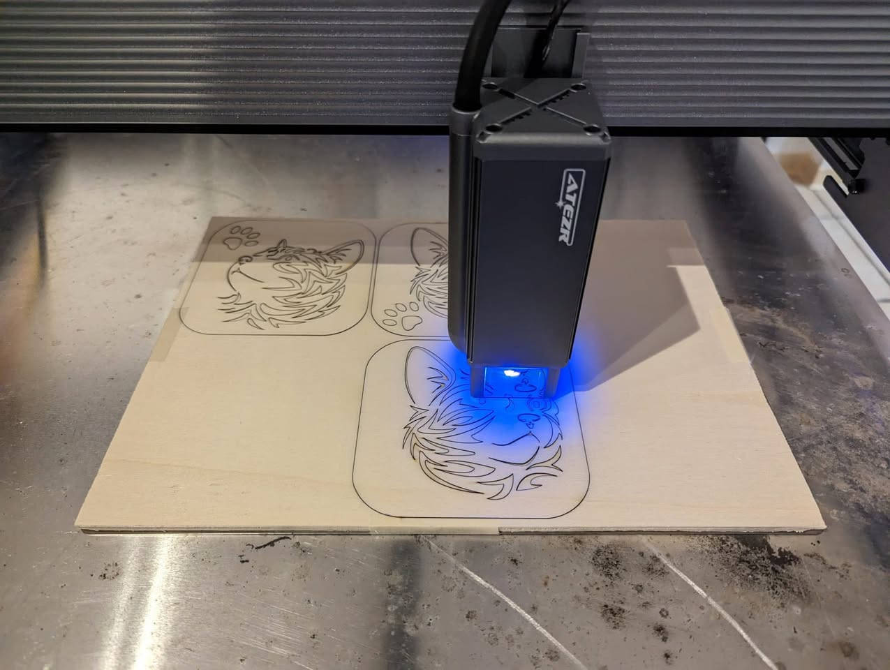 السلام عليكم
مكينه CNC  للبيع 
غنيه عن التعريف من شركه ATEZR  
model: p10
المهتم يراسل خاص.


**إذا كنت صاحب هذا الإعلان وتريد حذفه لأي سبب، رجاءا أرسل رسالة إلى الدعم الفني**