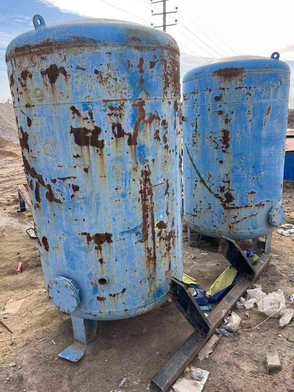 السلام عليكم للبيع بطاله عداد 2 مكان واسط#الصويرة *********** السعر10  ورقه وبيه مجال
