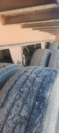 عربانة فلات للبيع  07725284671