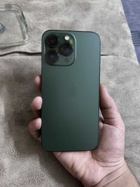 آيفون 13 برو • ٢٥٦ • زيتوني