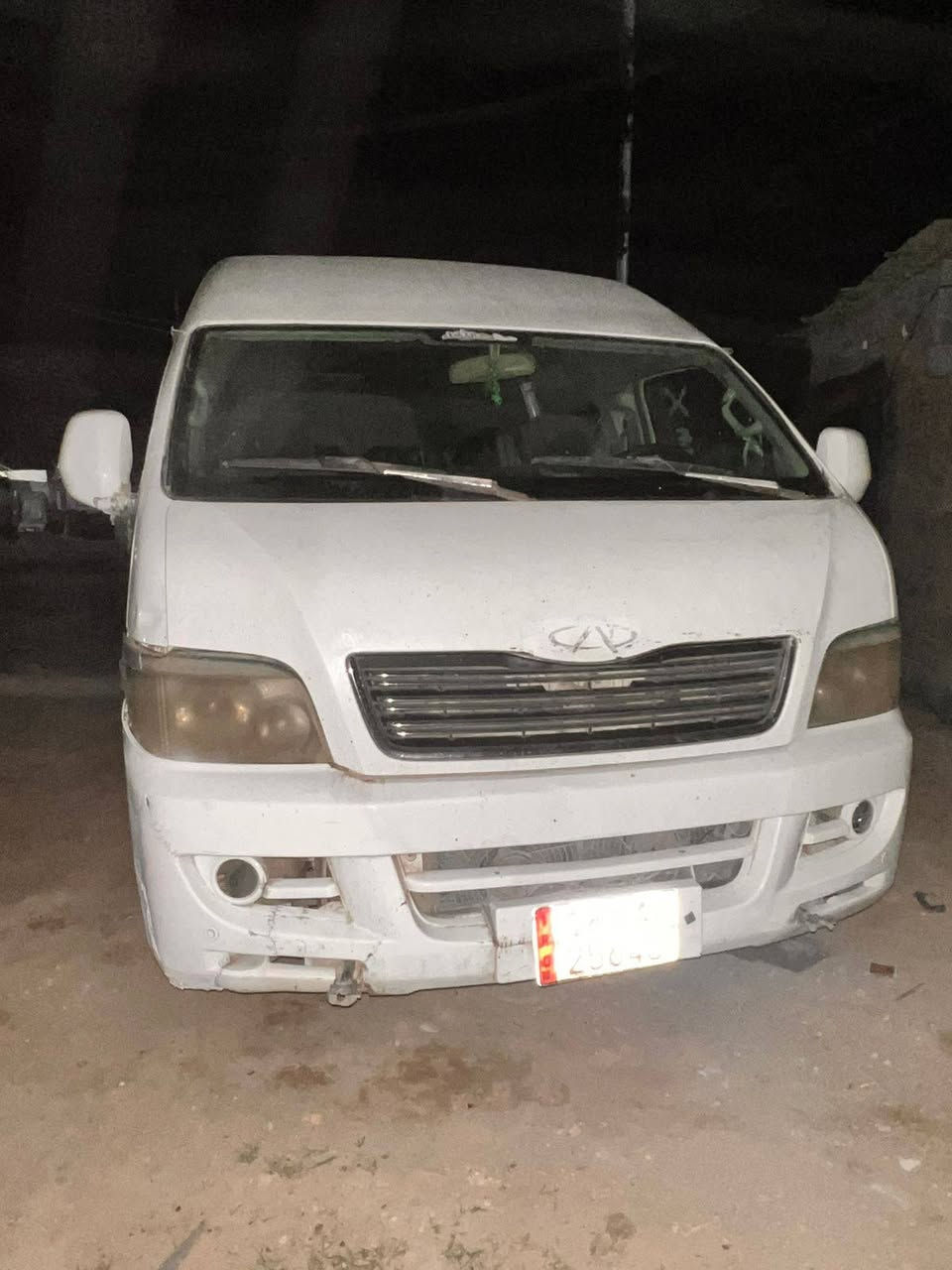 السلام عليكم 
خوان سيري موديل 12 مكفول مكينه وگير واكسن  شرط تدفئه وتبريد ثلج.   سياره باسمي  رقم نكليزي  مصفره هيه وضريبه  ومرور
سعرها 87 وبيعه مجال  للستفسار. اتصل ع رقم ***********
ما متواجد ع فيس
