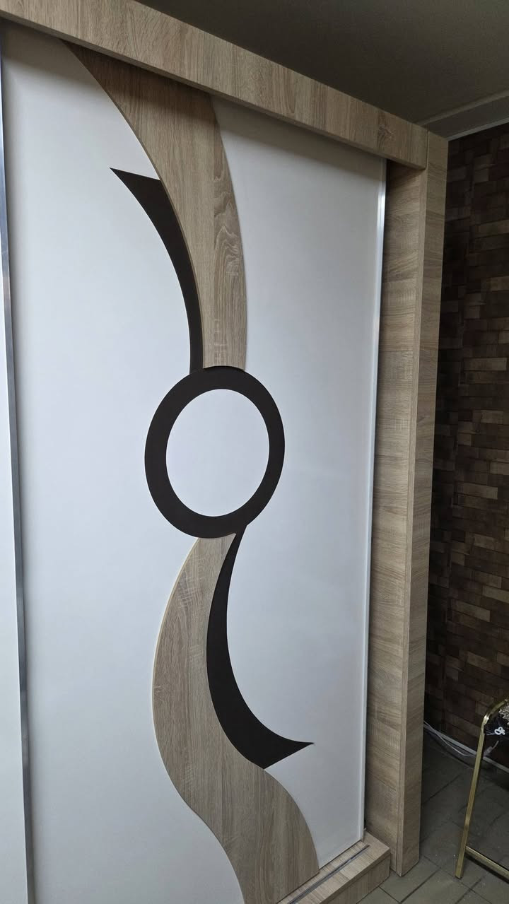 عرض غرفه للبيع مال نفرين 
 عدد القطع 6 
للتواصل ***********
