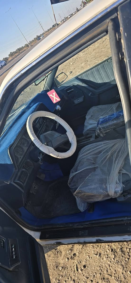 اولد للبيع جاهزه من كلشي حدادية كهربائيات كير ومكينه
السعر 40 
بابل المحاويل ***********
