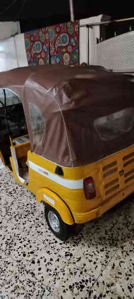 السلام عليكم للبيع تكتك موديل 2019 مرقمه أرقام انكليزي رقم ديالى تحويل ثاني يوم مكينه 20 تكتك محرك وكير كفاله عامه تخم تاير بيها للتواصل على الرقم ***********
