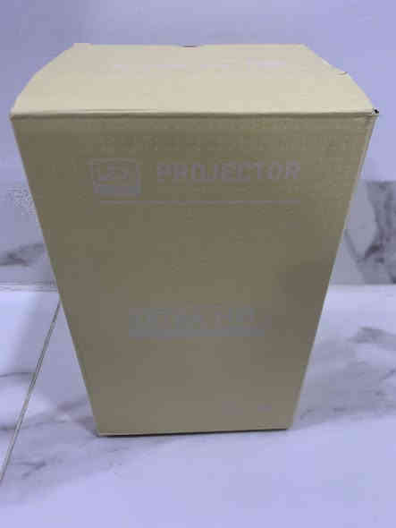 داتا شو نضيف اخو الجديد ما مستعمل هواي المواصفات بالصور موجودة كاملة السعر 65 بي مجال بسيط شراي راسلني خاص او على الرقم ***********
