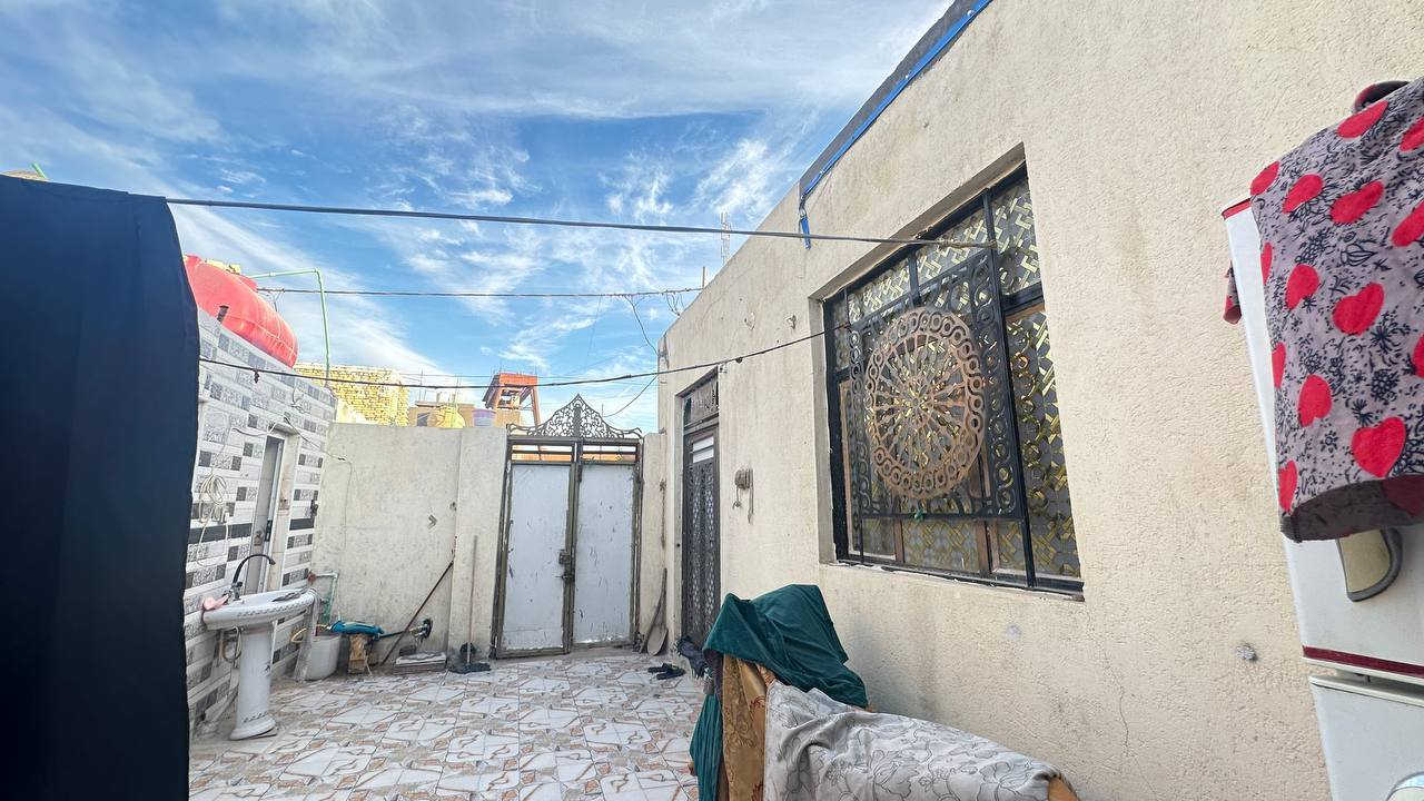 إعلان 📣 رقم 29
 {للبـيـــع فـي السماوة حي الاعلام الزراعي }
                 {الـــــمعتمد للتسويق التجاري و العقاري }

المساحة  200 متر 

 دار للبيع البناء عگادة أقرار محكمه 

موقع  _السماوة حي الاعلام زراعي واصل جهد الهندسي والخدمي 
تفاصيل الدار  كما موضح بالصورة 

#لمعرفه_السعر_اضغط_على_متابعه_وعلق_بذكر كلمة سبحان الله او الحمد الله 
_____________________
للاستفسار:

‌‎(( المعتمد  للتسويق  التجاري والعقاري حيثٌ تَلتَقي الرُوٌية ,بلتَمَيٌز ))

‌‎🪙كل ماعليك الاتصال أو المراسلة على الصفحة 🪙

☎️***********_***********
أو زيارة مكتب الحصانة للعقارات في منطقة الاسكان شارع الاسكان الرئيسي
