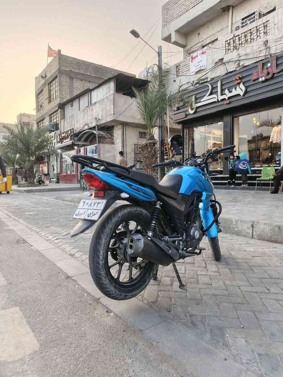 السلام عليكم
RK200 موديل ٢٤ نازلة ٢٥ 
رقم اربيل سنوية بإسمي
دراجة نضيفة وممتعوبة
سعرها 2100 وبيها مجال 
مكاني مدينة الصدر أو البلديات 
***********
