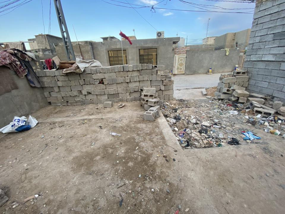 السلام عليكم بلوك ابو 15 للبيع العدد تقريباً 700 بلوكه  ***********
