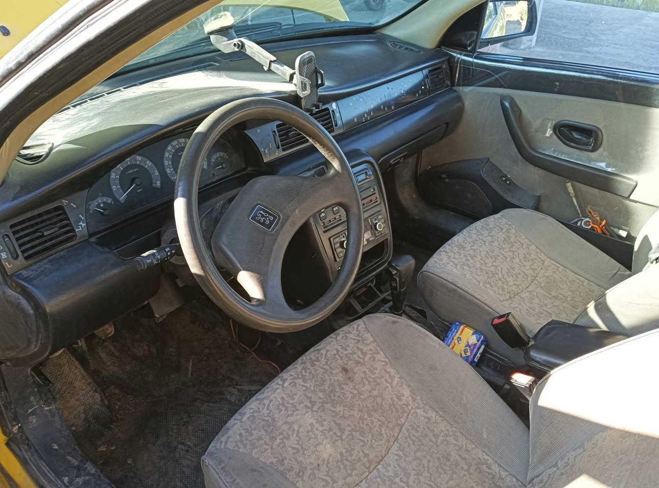 سمند للبيع كير ومكينه كورولا موديل 2010سياره جاهزة رقم انكليزي سعر 30 تفاصيل الاتصال على الرقم ***********
