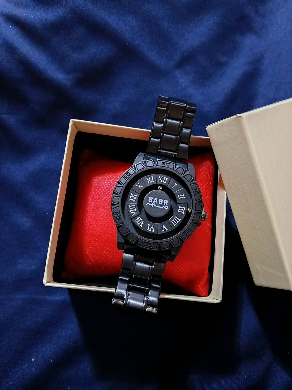 ساعه بهذا الشكل باله امزون سعره ٢٥ الف مع توصيل خاص موجود


**إذا كنت صاحب هذا الإعلان وتريد حذفه لأي سبب، رجاءا أرسل رسالة إلى الدعم الفني**