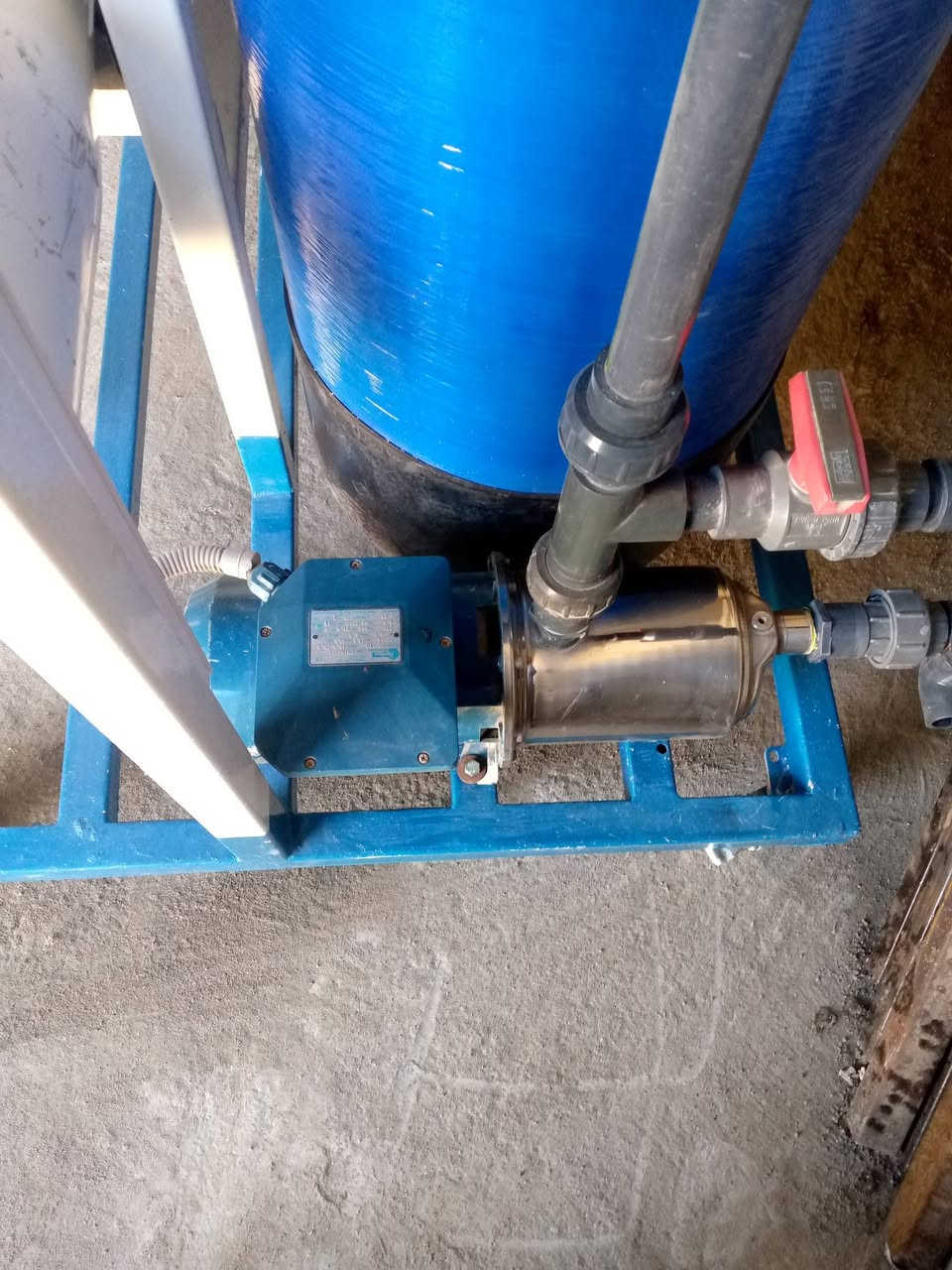 سلام عليكم
محطة اثنين متر الفين لتر بساعة 
شركة أواد
مضخات ايطاليه لوارا
المحطة بدون ملحقات 
السعر/ 2 مليون و200 
العنوان / بغداد المعامل 
الرقم / *********** 
متواجد واتساب
