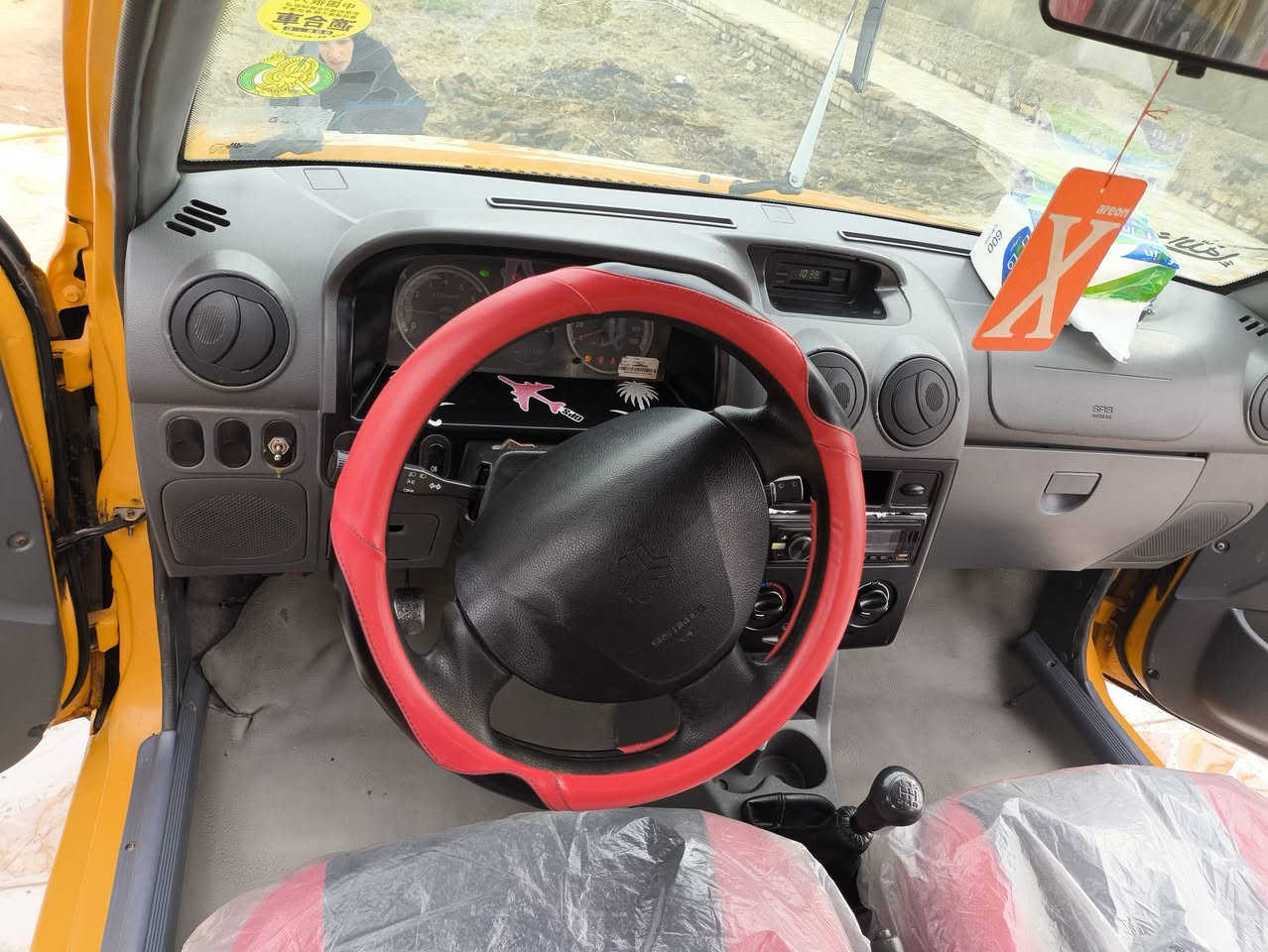 سايبا 18 نظافه دوشمه كير محرك حداديه تخم ويل تخم تاير بسمي مداور ثاني يوم مصفره من كلشي سنويه لل 30 نقصه شغلات بسيطه مكان السياره سماوه السعر 40 *********** اد
