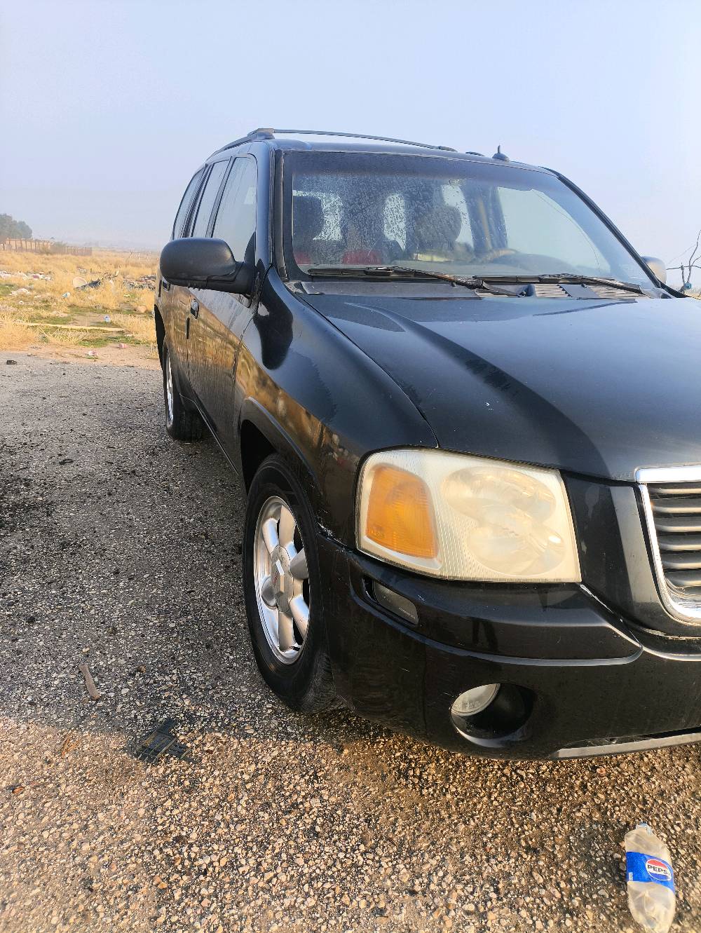 سلام عليكم  جمسي موديل 2004 
سياره نضيفه  مكينه وكير مكفولات  مابيها ايه تعمير سارعه الحلوه جامده 