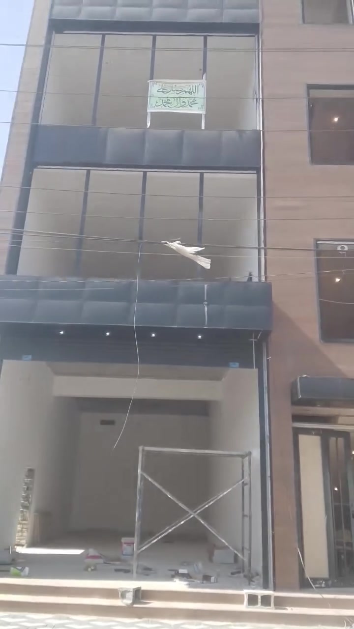 المصطفى للتاسيسات الكهربائية العامة والصحيات كافة الماء والمجاري جزء بسيط من اعمالنا لهذا اليوم تقفيل عمارة من ماء كهرباء مجاري اخوكم ابو علي للاتصال ***********
