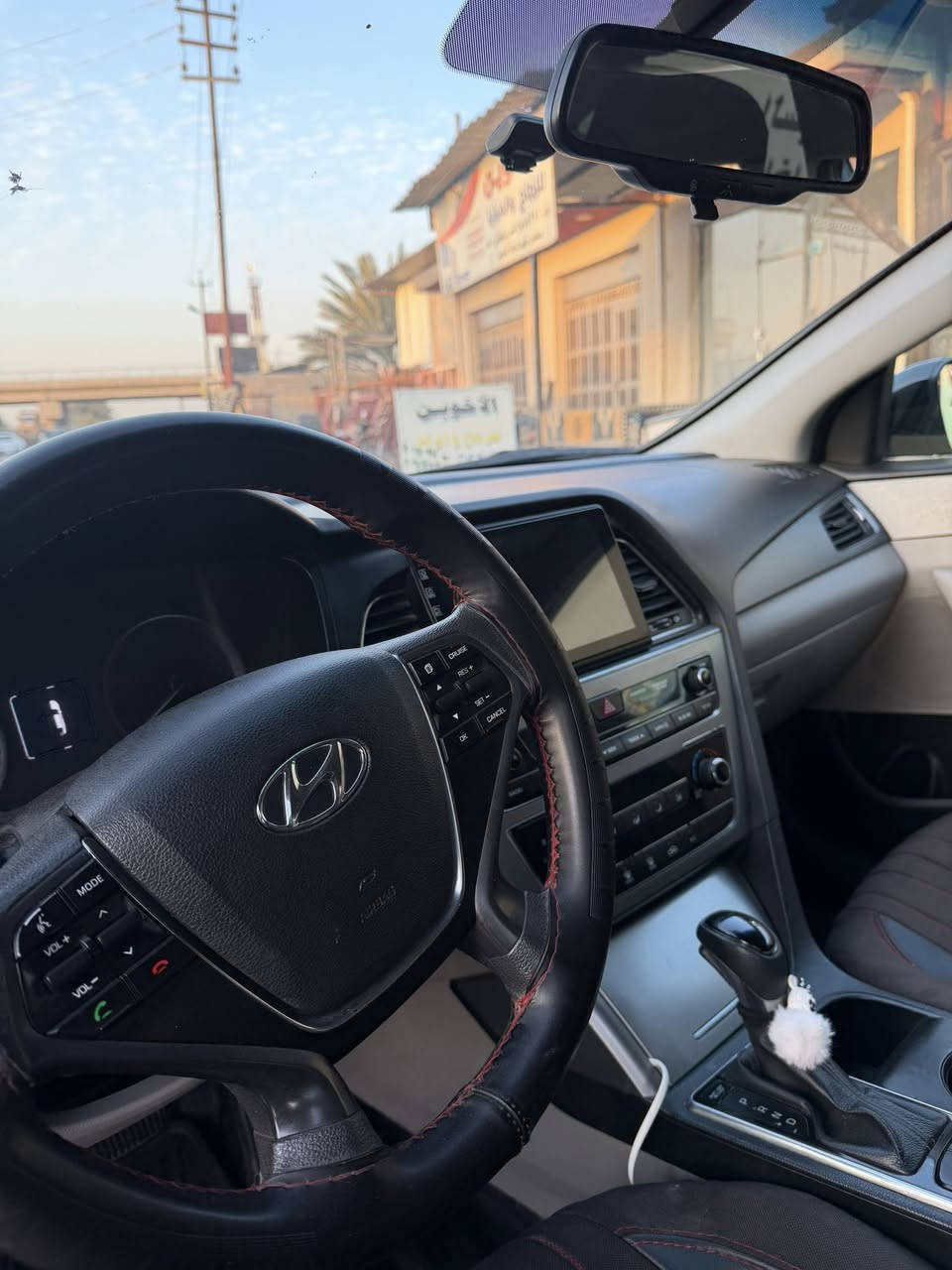 السلام عليكم
سوناتا اميركي للبيع موديل2016
تبريد ثلج 
تدفئه 
مكينه وكير شرط 
شاشه كبيرة
كامرة
نضام ترحيب 
تحكم ستيرن 
ثلاث انظمة قيادة 
نضام ايكو (اقتصاد)
نضام سبورت (رياضي)
ونضام نورمل(عادي)
مانع انزلاق
محرك 2400
رقم شمالي اربيل  بأسمي 
عليها ادامة كاملة 
حدادية أمامية وخلفيه قبل ايام سويتها  
تخم تاير جديد
الضرر جاملخ الامامي ومبدل فقط 
وبيها بارد شبر جاملخ الخلفي 
سيارة جديدة 
ترايك من زاخو للبصرة 
***********
