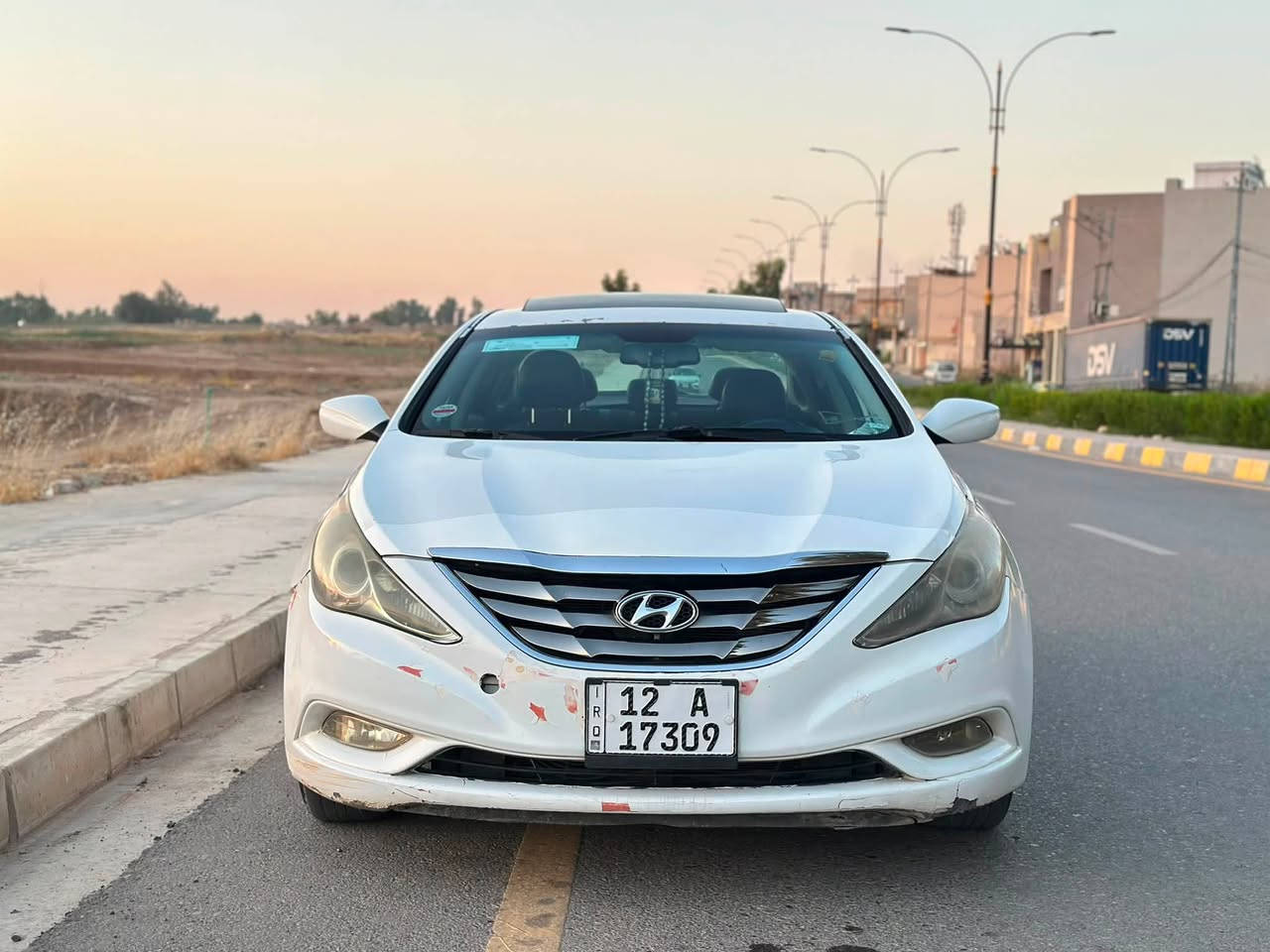 السلام عليكم 

سوناتا موديل 2013 وارد امريكي ليمتد Limited
محرك 2400 GDI  "مبرمجة" 
بانزين عادي ونقطة دوانز متسمع
قطعتين صبغ (قبغ صندوق وجاملغ يسار وشويه من جاملغ اليمين) 
مواصفات الليمتد معروفه والعزيزه مواصفاتها حلوه 😍
1- كشن سايق كهربائي✅
2- بصمة تشغيل ✅
3- بصمة ابواب ✅
4- شاشه وكامره خلفية اصلية ✅
5- شفتات ستيرن سبورت ✅
6- تحكمات ستيرن جهتين ✅
7- تثبيت سرعه ✅
8- تبريدها ثلج (ناقصها شحن غاز فقط) ✅
9- قفل مركزي ✅
10- مانع انزلاق ABS✅
11- فتحة سقف ✅
12- وضعية قياده اقتصاديه ( ECO ) ✅
13- لايتات منظومة زنون ✅
المحرك مجفت و تعمير رقم 1 وضمانك لحد متبيع لاتنقيص ولا تبخير شرط والسياره مبرمجة بانزينها عادي وانسى الدوانز
كير مكفول والدواخل مكفوله شرط✅
دهن جديد 
يحتاجلها ترتيبات كلش بسيطه ونقوصاتها فقط شحن غاز تبريد
"سنوية جديده 2025 بأسمي وشرط التحويل "
مكانها الموصل / الساحل الأيسر 
للتواصل والاستفسار خاص او الاتصال ع ((((الواتس فقط)))) 
***********

السعر : 100$
