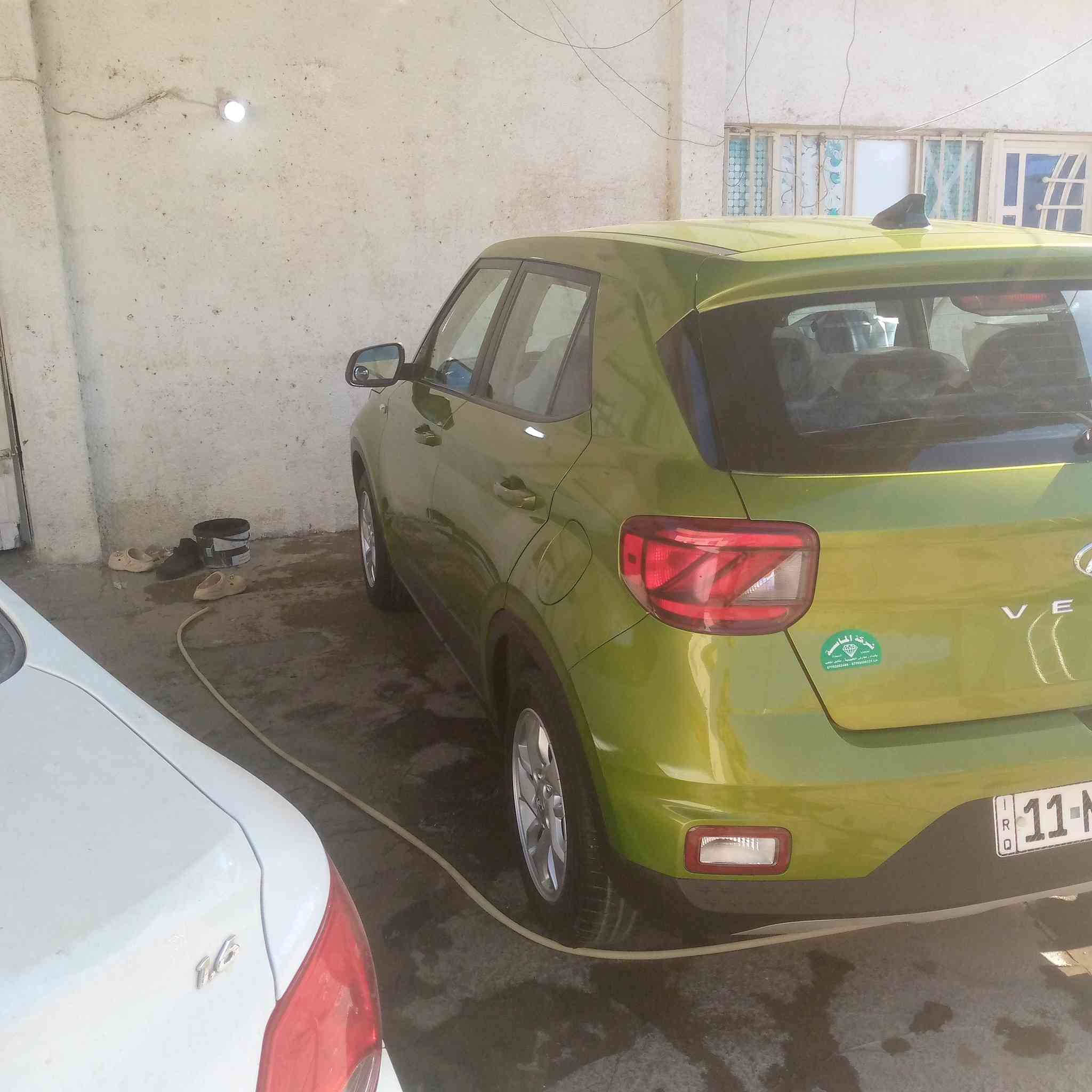 سلام عليكم هونده فينو21 امريكي اليبل واحد مكينه دوش ماشيه 37 بيه سونار بس مصبوغ  البنيد وجاملغ سعر 122 مكان بياع ***********
