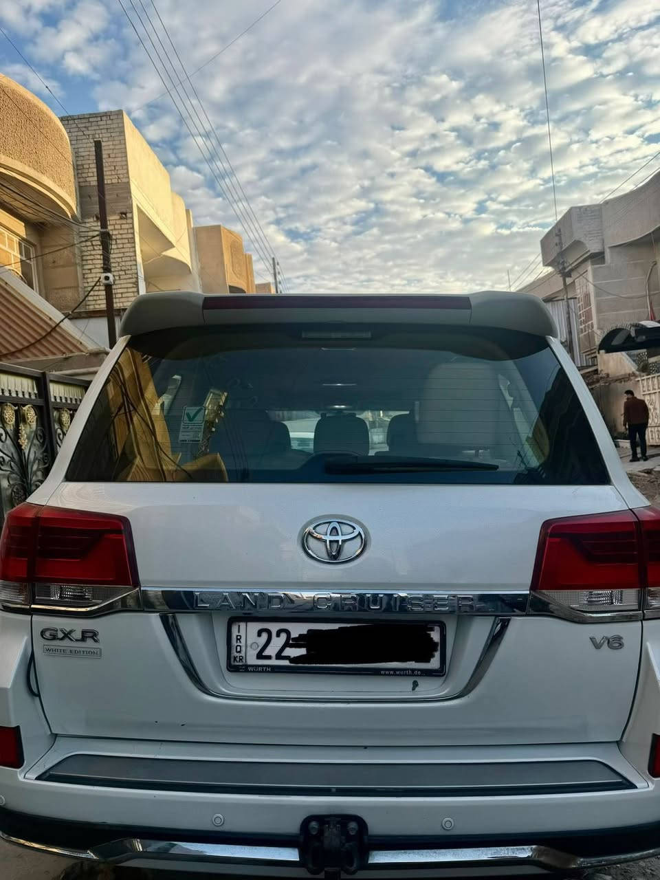 لاندكروز موديل 2017 وكاله جيهان مكفوله كفاله عامه ماشيه 135 الف كيلو رقم اربيل تحويل ثاني يوم سعر 490 ورقه وبيه مجال استفسار ***********
