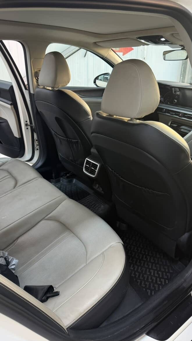 K5 خليجي 2023
وكالة NIM
ماشيه 42 الف كيلو
دخول بصمة
بانوراما 
كشنات تدفئة 
كشن السائق كهربائي 
اوتو هولد
ترحيب عند الاقتراب من السيارة 
5 وضعيات قيادة
سونار مرفق بالمنشور
معروضة 220 وبية مجال بسيط
عنوان بغداد الجديده او كراده
***********
