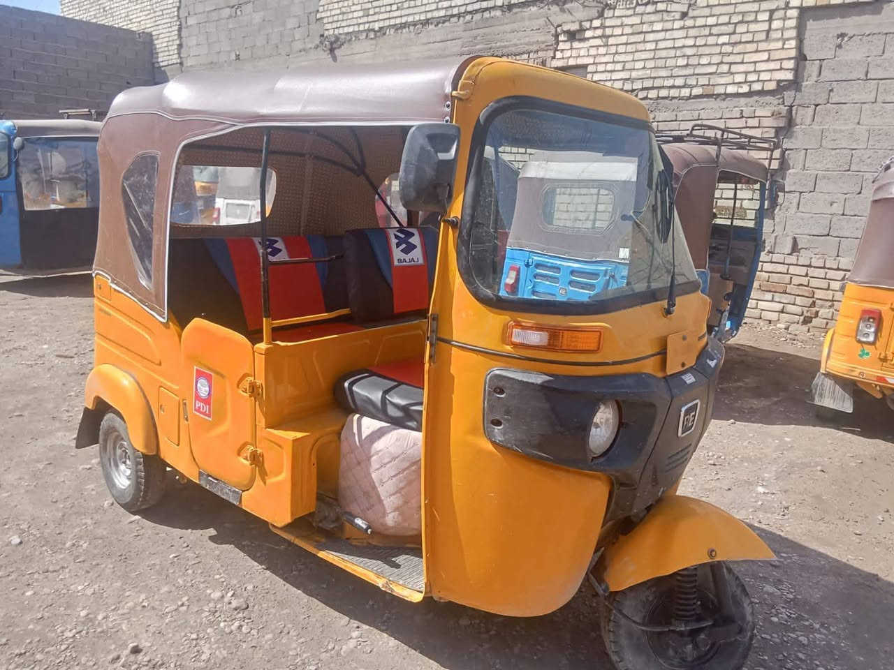 تكتك ٢١ مرقمه مكاني بغداد السعر 4900رقمي *********** بس واستاب
