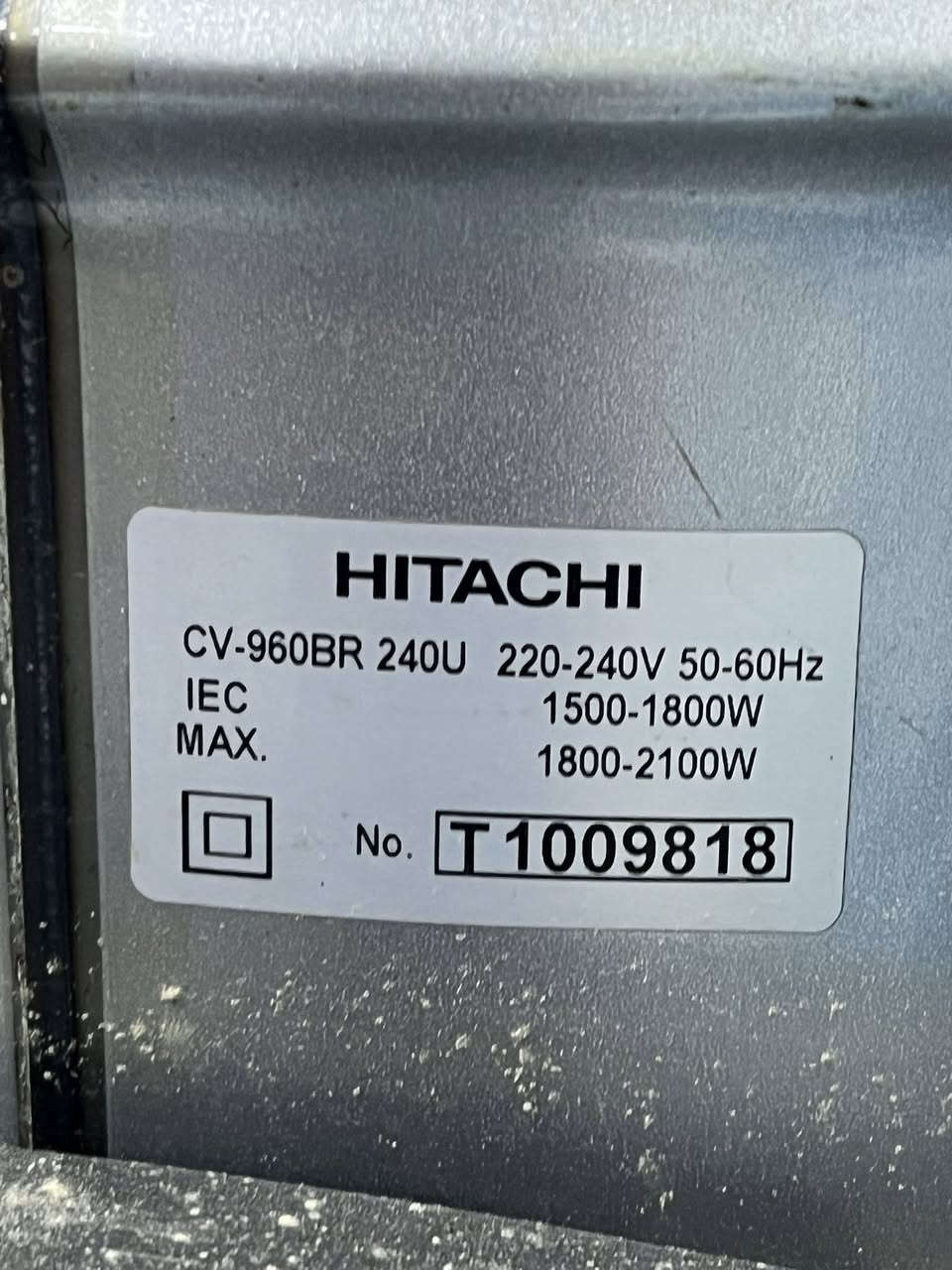 مكنسة كهربائية نوع هيتاشي يابانية اصلية سعة 21لتر يعني تنظفلك بيت 200متر طابقين وزايد وقوة الشفط 2100w كلش قوية سعرها 65الف 
رقمي ***********
