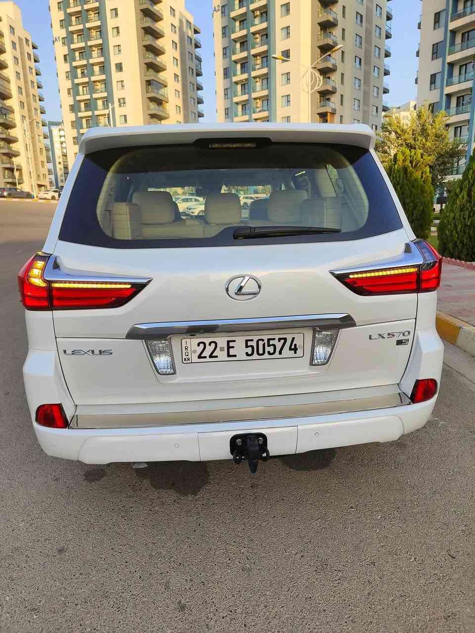 بسم الله الرحمن الرحيم
السلام عليكم السعر 330 ورقه بيع مستعجل ماشيه 109 فقط
   لكزز 2016 شرط كفاله عام كير مكينه بيها بس 2 قطعه ونص صبغ بدون داخل اثر شخص رقم اسمي تحويل مباشر بلشرط

     (((ملاحظه))) ٠ 

(اعتذر عن بيع الأقساط او المده والمراوس )

  (رجاءآ وكلشي موضحلك  )
رقم صاحب السياره 

***********

