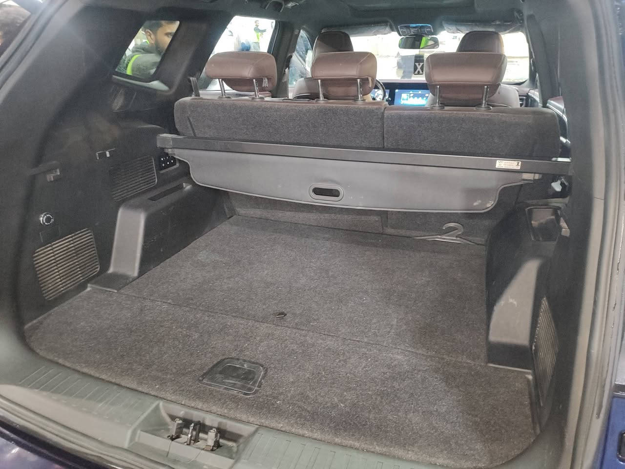 سلام عليكم للبيع جيتور x90 بلاص موديل 23 ماشيه 24 الف بعدها بالضمان خمسه راكب محرك 1600 السيارة مكفول من كلشي السعر النهائي 168 رقم بغداد مكان السيارة بغداد زيونة *********** وتساب 
***********
