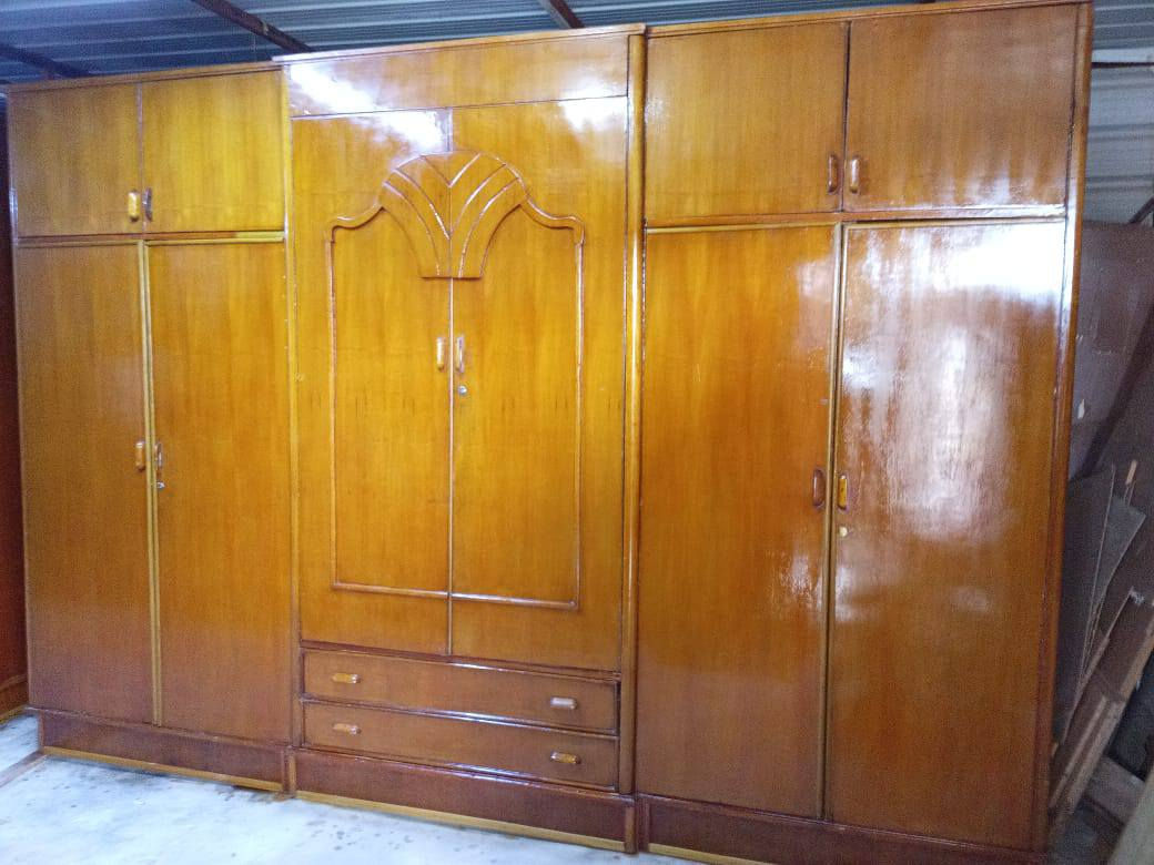 سلام عليكم غرفه نوم تسكام للبيع السعر 650مكان حي الحكيم كوت اتصل ***********
