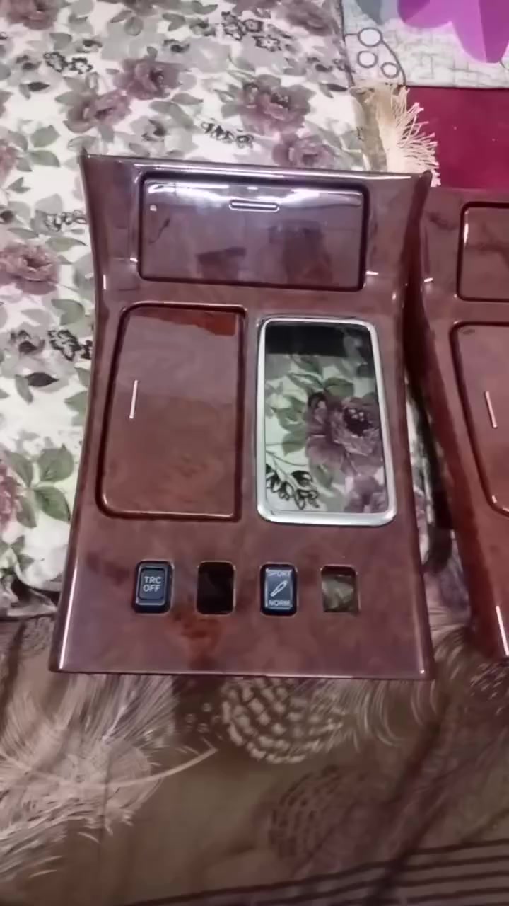 صاجيات اربع دقم العنوان نجف حي المكرمه للبيع ***********
