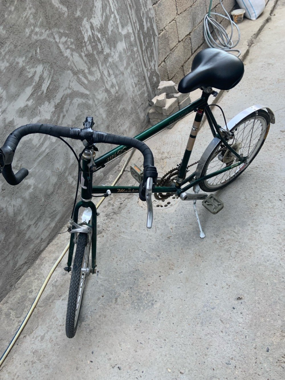 بيسكل للبيع 
نوع ميني فيلو
الموديل M451S
فئة ال Mini Velo
السعر ١٥٠ ألف وبي مجال
المكان محافضة بغداد منطقة العبيدي