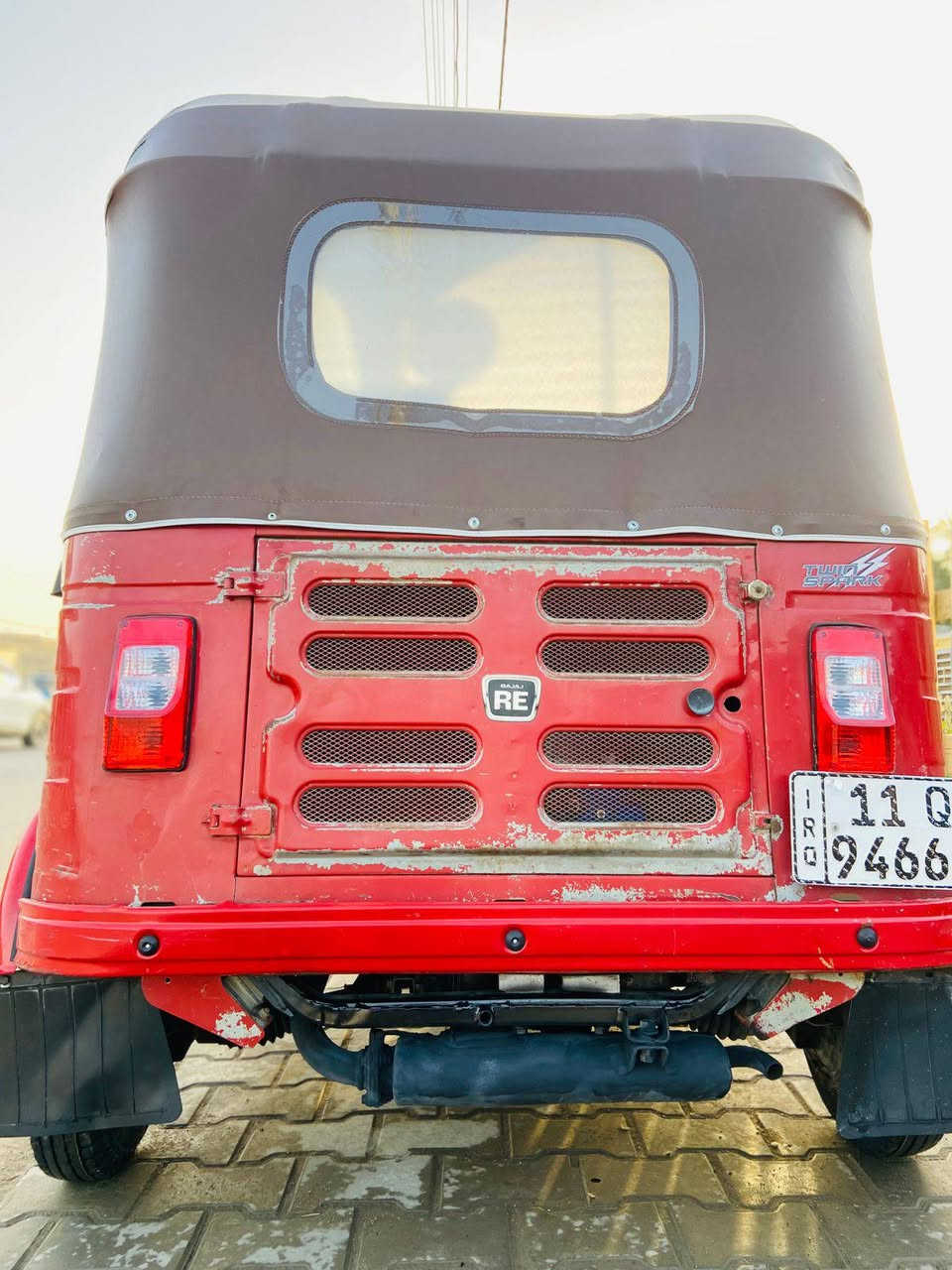 السلام عليكم تكتك 18 نازله ب 19 شهر الثاني كفاله من صبغ فقط دوس وشبر بارد بل لغد مكينه وتراي حلو كلش مال جناي تحويل شوكت ميعجبك مكان حي طارق القديم شراي يتصل سعر 5600 وبيها مجال ‏‪***********‬‏
