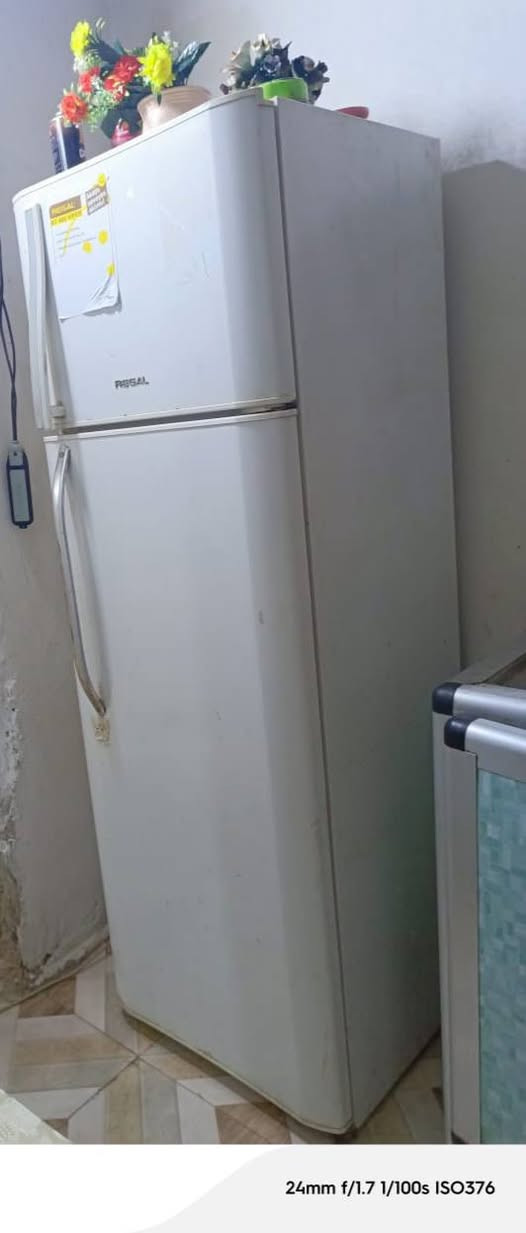 ثلاجه للبيع حجم كبير نضيفه تشتغل بس ماتبرد سعر 80وبيها مجال ناصريه مركز مدينة الصدر


**إذا كنت صاحب هذا الإعلان وتريد حذفه لأي سبب، رجاءا أرسل رسالة إلى الدعم الفني**