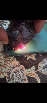 حجر غاريت • خام