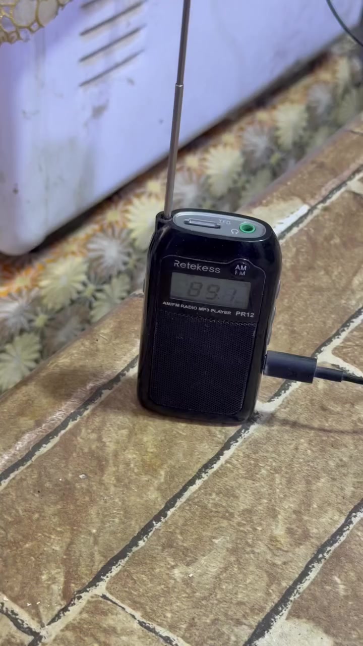 ‏أصغر Rado بس هذا كلش روعة كلش روعة الله شاهد صوت واضح ونخيل ونفس الوقت على الشحن


**إذا كنت صاحب هذا الإعلان وتريد حذفه لأي سبب، رجاءا أرسل رسالة إلى الدعم الفني**