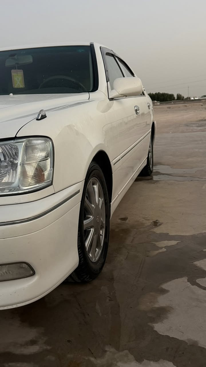 سلام عليكم كراون ملكه للبيع 2001 السياره كفاله عامه قرار 48 فول ماعده الفتحه سنويه جديده لل2030 بسمي تحويل ثاني يوم رقم بصره مواصفاتهه
4 دكم ديفور جبير تبريد ثلج قطعتين برده خلفيه ثلاجه دبل عينه رادار كرستال اصل حداده 100/100 تخم تاير السعر 170 رقم الهاتف ***********
