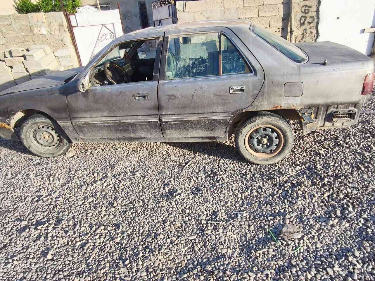 السلام عليكم سيارة للبيع 
الاسم هونداي سوناتا 
موديل 91
وكاله خاصه بسم خليل ابراهيم
الرقم كركوك خصوصي
سنوية عضم عاج مطلوبة سنتين
بطاقه ستلام بانزين كل ثلث ايام
 نكرة سلف
كهربائيات نص ونص
محرك بيه صرف 
باتري جديد
سلف جديد 
شرط الكير 
تايرات نضافه 70
سبير 
السعر 12وبيها مجال للطيبين
للاستفسار***********
