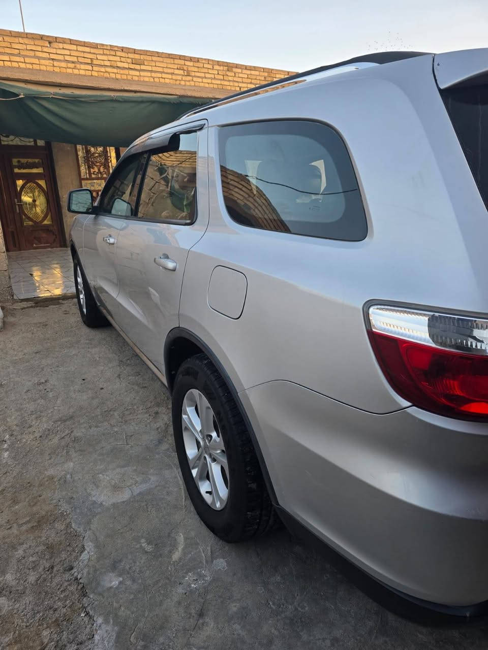 سلام عليكم
دورنكو 11 للبيع جاهزه مكفوله من الفتح وتبديل ما عده رشات صبغ تجميل ما شيه 178 حقيقي 
فول ما عده الفتحه 
بصمة 
بصمت باب
كشن جلد 
تبريد 3 قطع
سبعه راكب
جنطه شفط كهربائية 
الايت زنون
مكينه تبريد حداديه تخم تاير كفاله
رقم بغداد بسم صديقي 
سعر 165 وبيه مجال قليل 
شراي يتصل بالخدمة ***********
