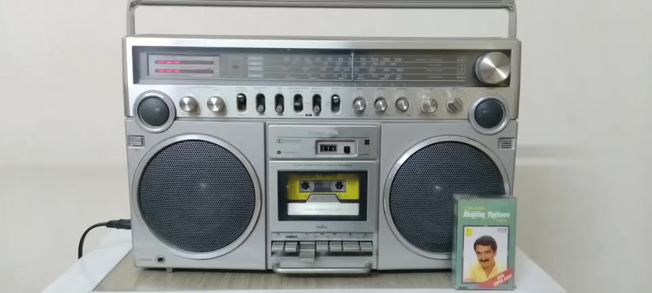 Natunal 
RX 5500 LS


**إذا كنت صاحب هذا الإعلان وتريد حذفه لأي سبب، رجاءا أرسل رسالة إلى الدعم الفني**